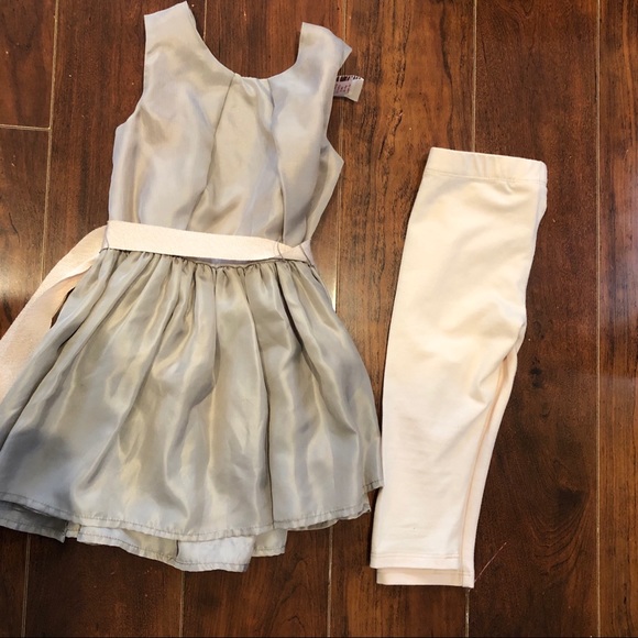 Other - Adorable 2 Piece Top and Capris